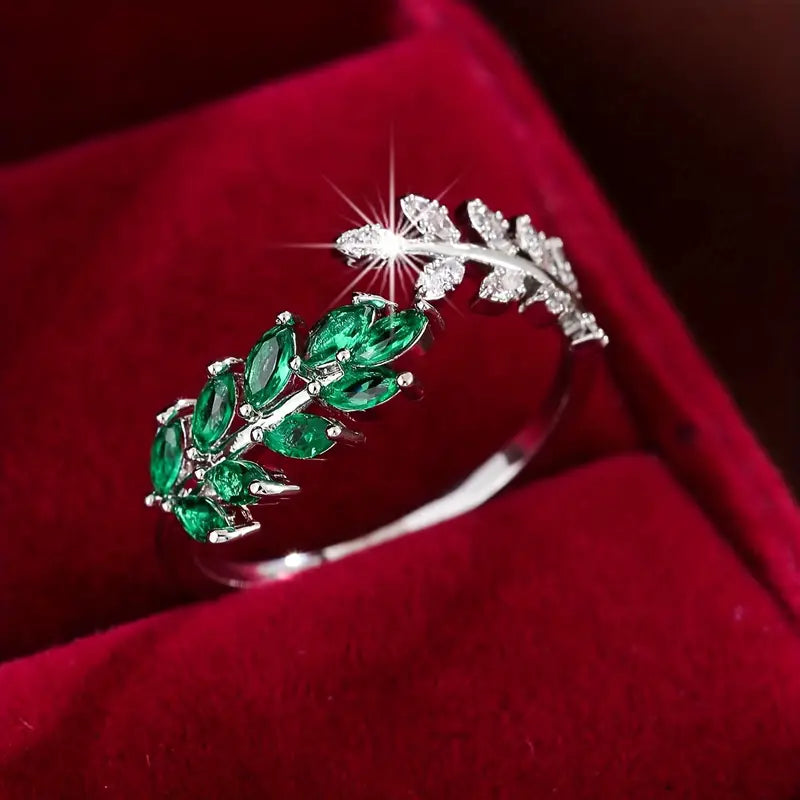 Antique-Inspired Ring with Green Leaves